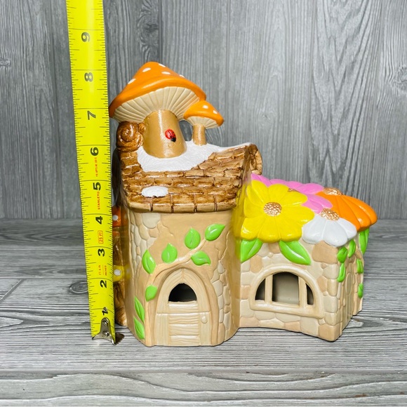 Vintage ceramic slip cast whimsical gnome home decoration garden decor lamp base - Picture 7 of 10